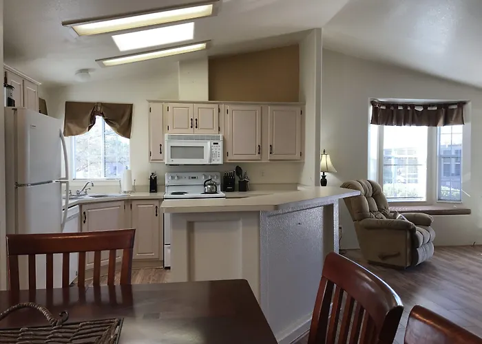 Monte Vista Resort-age 55 Hotel Apache Junction